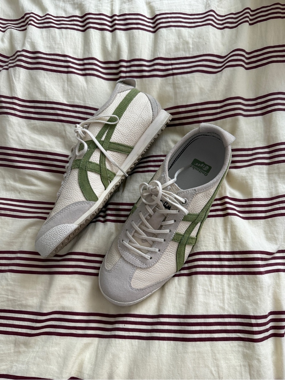 Onitsuka Tiger Mexico 66 SD Sneakers in Birch Green